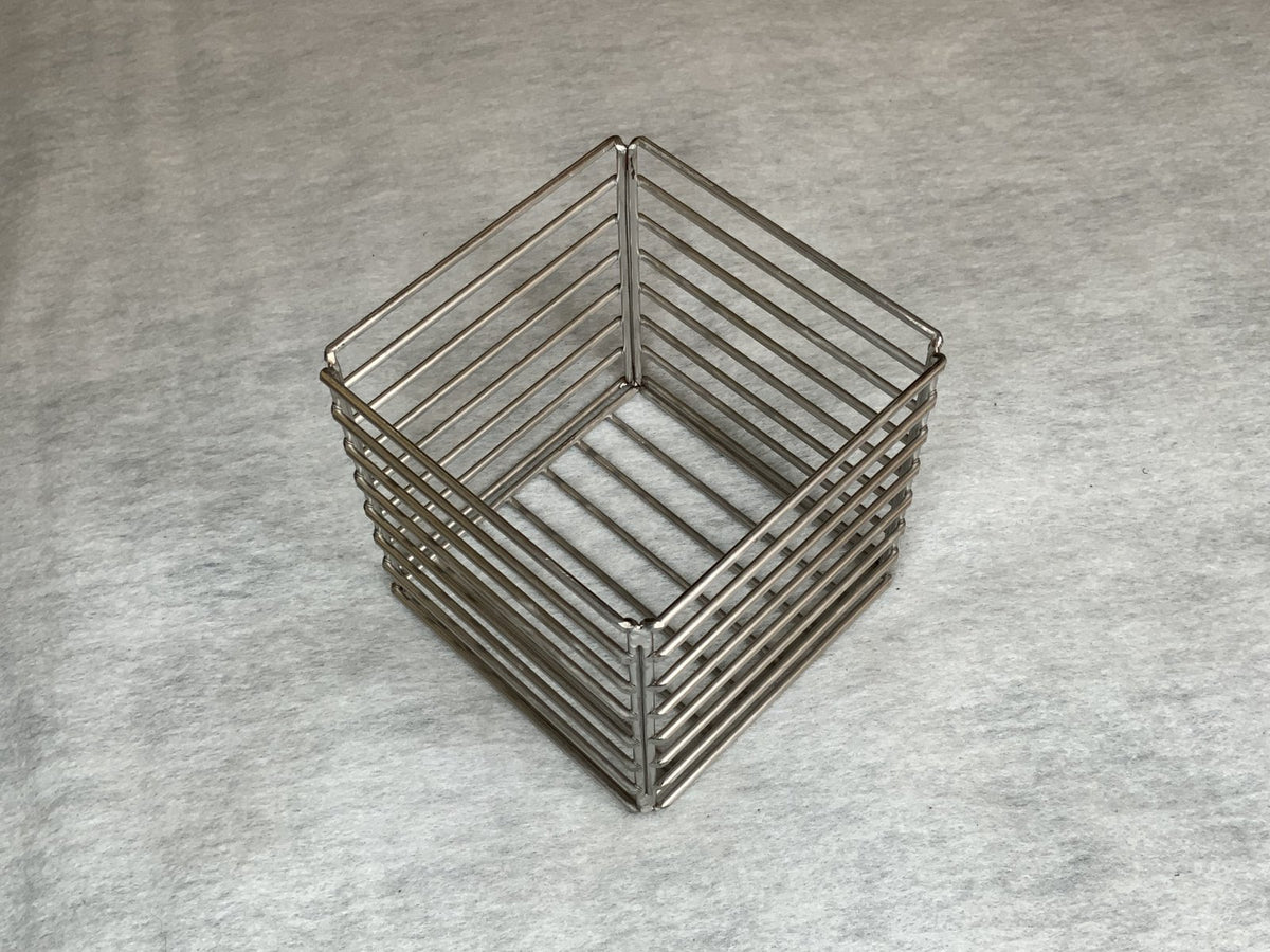 Kompakter Edelstahl-Pflanzkorb 110 × 110 × 110 mm