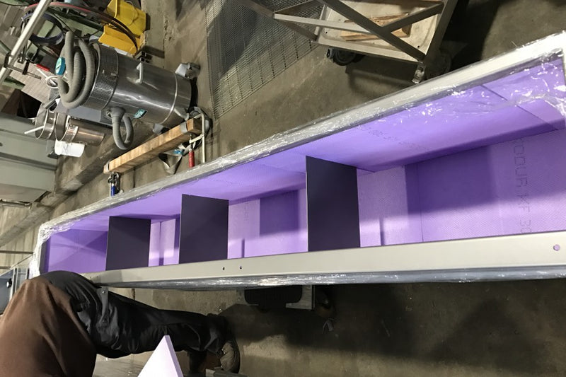 Detail: mobiles Hochbeet mit Sichtschutz-Aufbau, pulverbeschichtet nach RAL